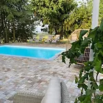Bialka & 3* Gron
