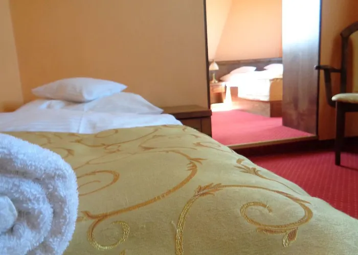 לינה וארוחת בוקר Bialka &