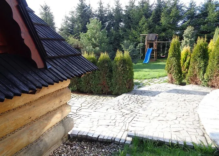 לינה וארוחת בוקר Bialka & 3*