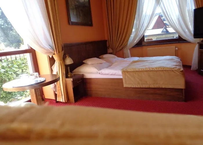 לינה וארוחת בוקר Bialka & 3*